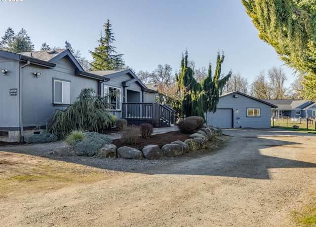 Property at 10537 Matthieu Ln, Aurora, OR 97002, 4 beds, 2 baths