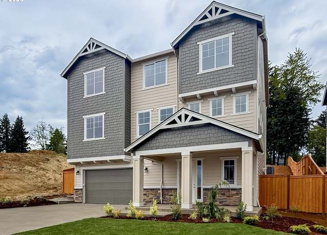Property at 2190 NE Ridge Run Ln, Estacada, OR 97023, 4 beds, 3 baths