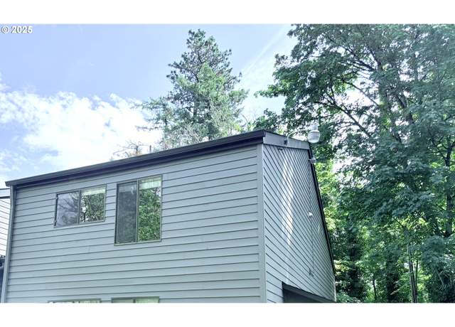Property at 6745 SW Scholls Ferry Rd #38, Beaverton, OR 97008, 2 beds, 2 baths