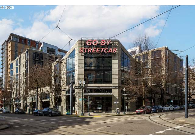 Property at 1030 NW 12th Ave #431, Portland, OR 97209, 1 bed, 2 baths