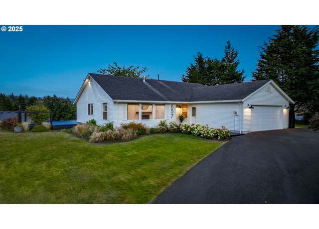 Property at 657 Summit Ave, Gearhart, OR 97138, 3 beds, 2 baths