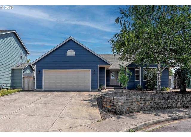 Property at 4870 Dorrance Loop NE, Salem, OR 97305, 3 beds, 2 baths