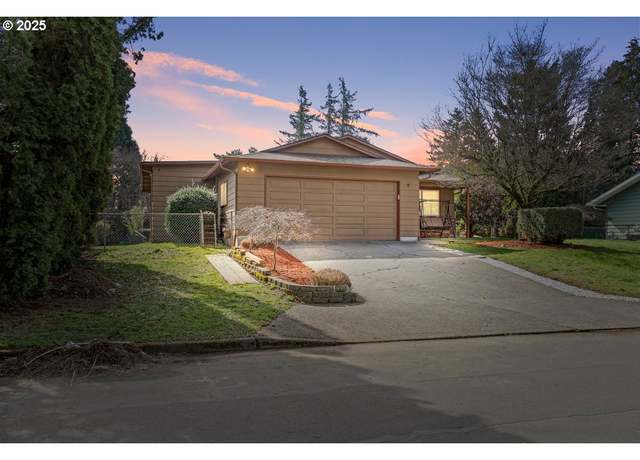 Property at 18530 SE Mill St, Portland, OR 97233, 3 beds, 1 bath