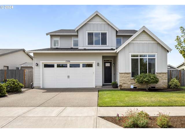 Property at 1306 E Vintage St, Newberg, OR 97132, 5 beds, 3 baths