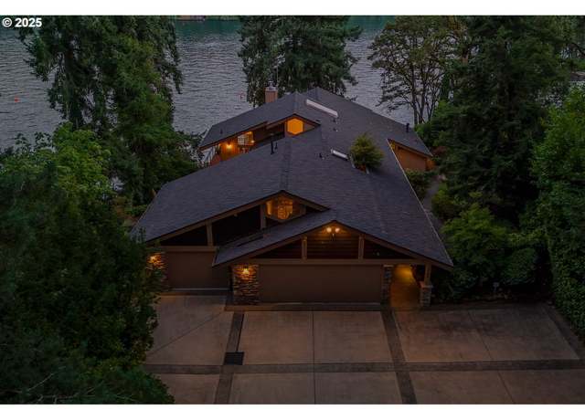 Property at 1750 Northshore Rd, Lake Oswego, OR 97034, 3 beds, 2.5 baths