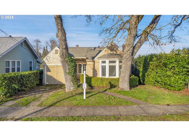 Property at 1175 Hines St SE, Salem, OR 97302, 4 beds, 2 baths