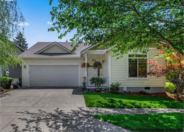 Property at 38648 Barlow Pkwy, Sandy, OR 97055, 3 beds, 2 baths