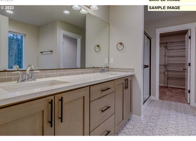 Property at 16674 SE Odell Lake Ln #707, Happy Valley, OR 97086, 4 beds, 3 baths