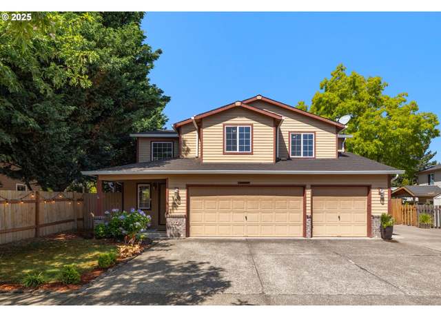 Property at 7143 SE Austin Dr, Hillsboro, OR 97123, 4 beds, 2.5 baths