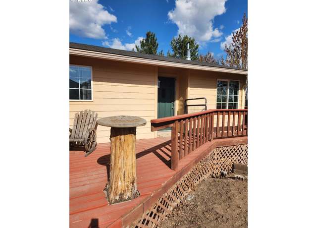Property at 11192 NW Jordan Ave NW, Prineville, OR 97754, 3 beds, 2 baths
