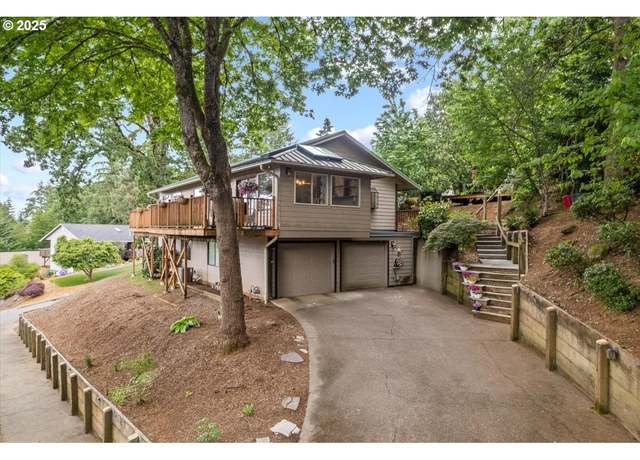 Property at 1012 Westfarthing Way, Salem, OR 97304, 4 beds, 2 baths
