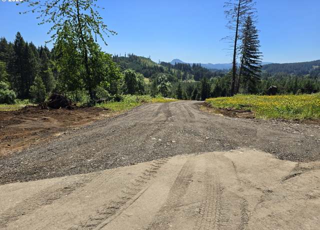 Property at 3 Blacks Dr, Cottage Grove, OR 97424
