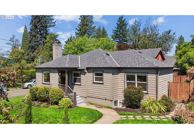 Property at 6406 SE 45th Ave, Portland, OR 97206, 3 beds, 2 baths