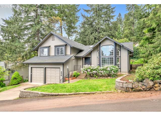 Property at 3870 Ashford Dr, Eugene, OR 97405, 5 beds, 3 baths