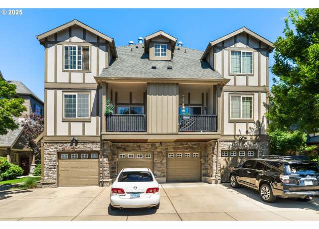 Property at 7869 NE Rockne Way, Hillsboro, OR 97006, 2 beds, 2.5 baths