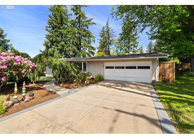 Property at 6907 SW Florence Ln, Portland, OR 97223, 2 beds, 1.5 baths