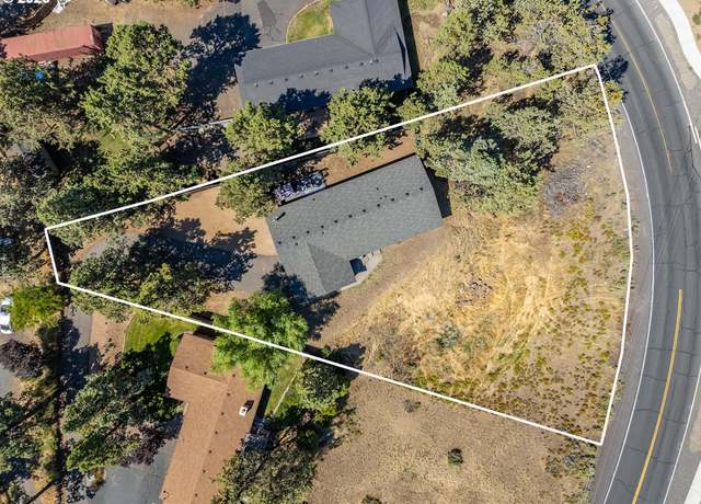 Property at 20629 Whitewing Ct, Bend, OR 97701, 3 beds, 2 baths