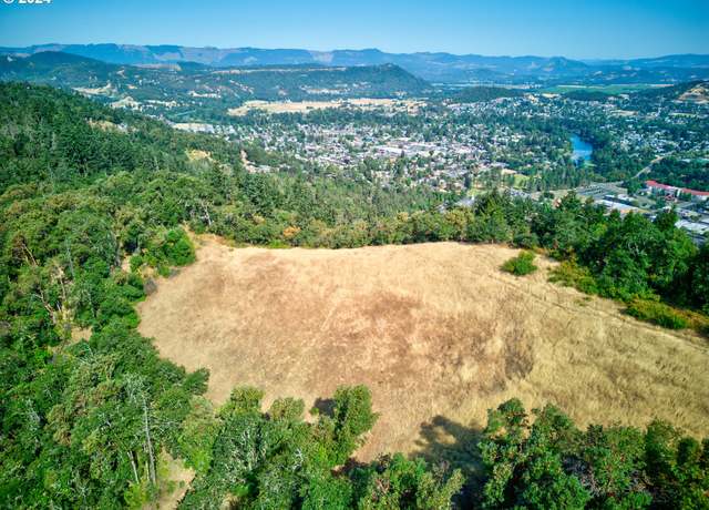Property at 0 W Fairhill Dr #00300, Roseburg, OR 97470