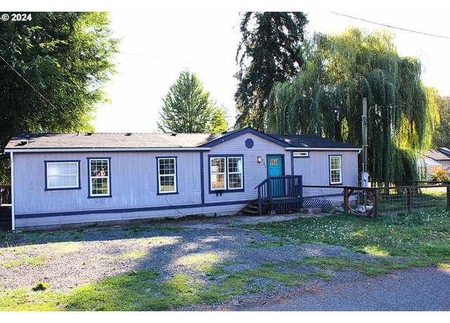 Property at 1721 11th Ave, Sweet Home, OR 97386, 3 beds, 2 baths