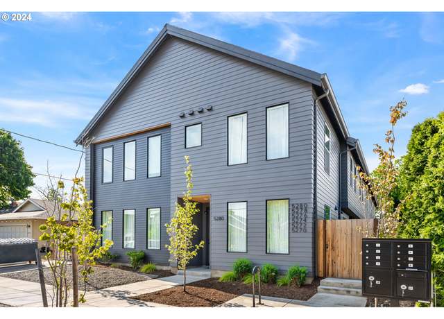 Property at 5272 SE Lafayette St #5, Portland, OR 97206, 2 beds, 2.5 baths