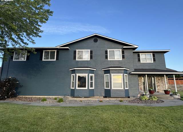 Property at 1800 SW Runnion Dr, Pendleton, OR 97801, 5 beds, 3.5 baths