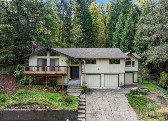 Property at 756 SE 27th St, Gresham, OR 97080, 3 beds, 3 baths