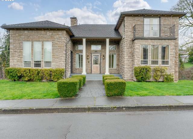 Property at 4353 M Dr, Washougal, WA 98671, 4 beds, 3.5 baths