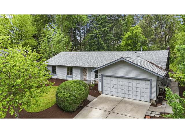 Property at 8395 SW Berryhill Ln, Beaverton, OR 97008, 3 beds, 2 baths