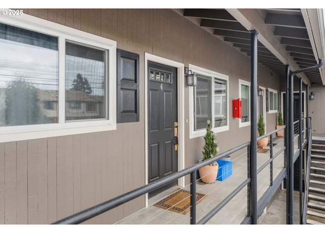 Property at 5931 SE Milwaukie Ave #6, Portland, OR 97202, 1 bed, 1 bath