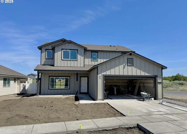 Property at 1588 NE 8th Pl, Hermiston, OR 97838, 4 beds, 2.5 baths