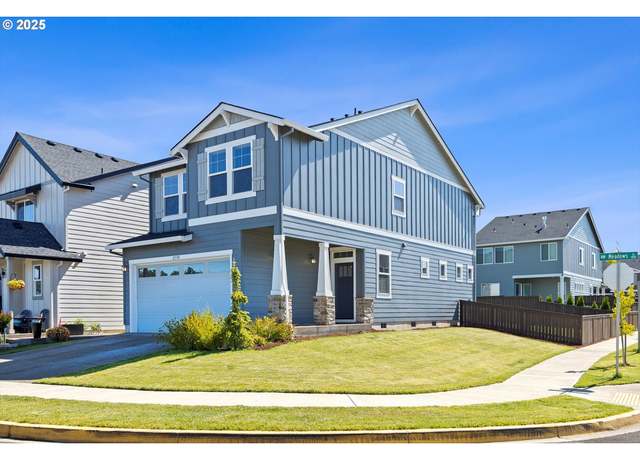 Property at 2598 NW Meadows Dr, Mcminnville, OR 97128, 3 beds, 2.5 baths