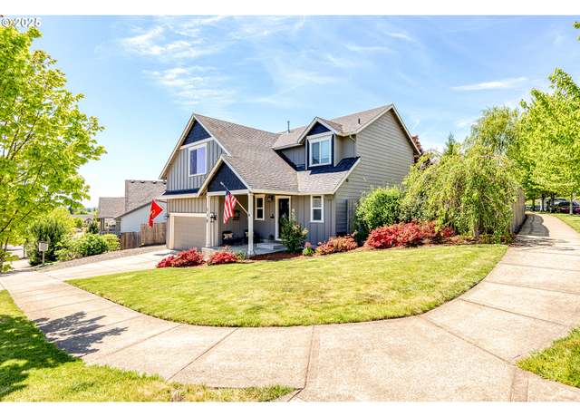 Property at 115 SW Blue Heron Ct, Mcminnville, OR 97128, 4 beds, 2.5 baths