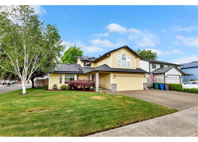 Property at 16504 NE 12th St, Vancouver, WA 98684, 4 beds, 2.5 baths