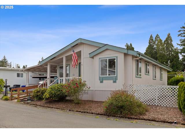 Property at 15130 S Maplelane Rd #33, Oregon City, OR 97045, 3 beds, 2 baths