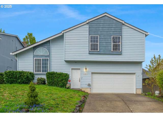 Property at 11347 SE Abby Ln, Clackamas, OR 97015, 3 beds, 2.5 baths