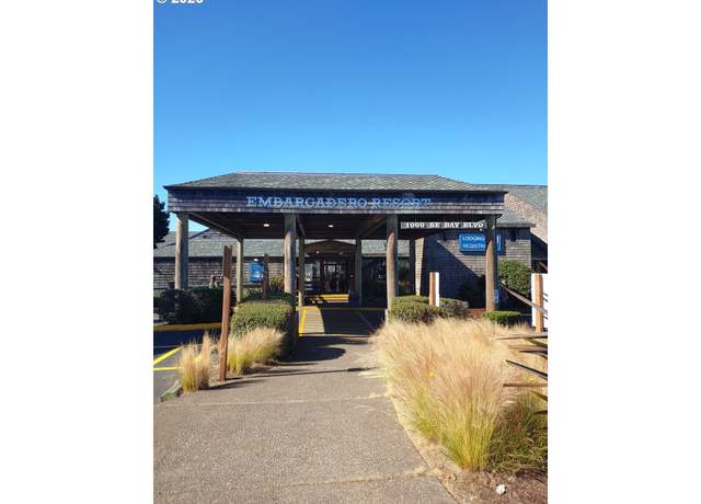 Property at 1000 SE Bay Blvd #403, Newport, OR 97365, 1 bed, 1 bath
