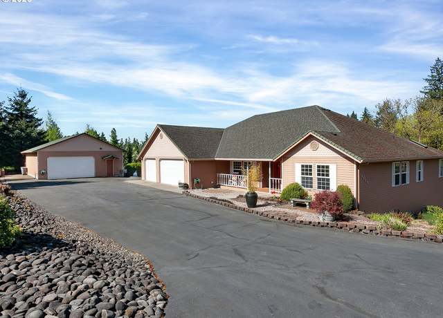 Property at 10920 Martin Ln NE, Aurora, OR 97002, 3 beds, 2.5 baths