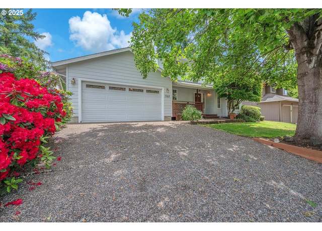 Property at 5868 NW Landing Dr, Portland, OR 97210, 3 beds, 2.5 baths