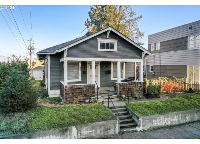 Property at 225 Calapooia St SW, Albany, OR 97321, 4 beds, 2 baths