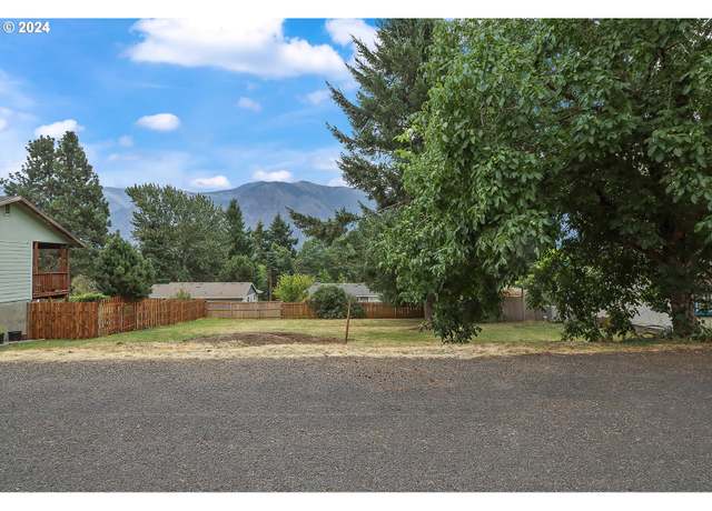 Property at Juniper St, Carson, WA 98610
