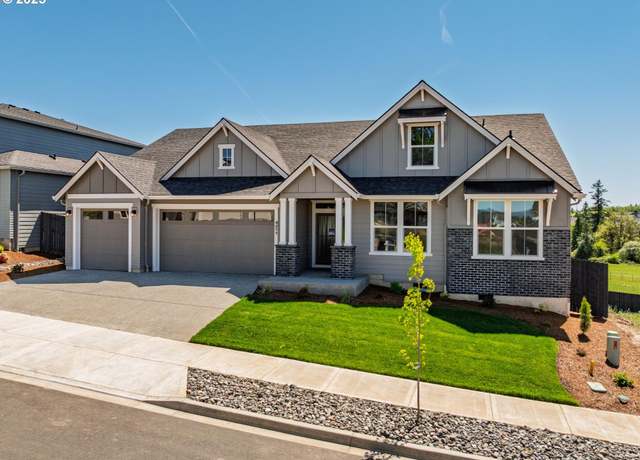 Property at 4211 N 11th Way, Ridgefield, WA 98642, 4 beds, 3.5 baths