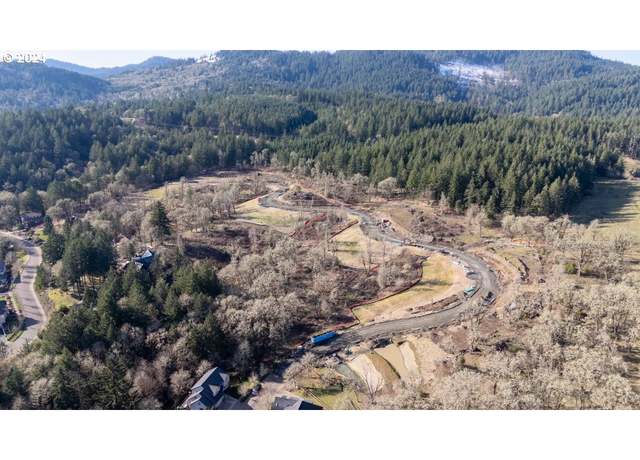 Property at 3775 NW Goldfinch Dr, Corvallis, OR 97330