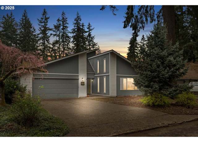 Property at 9306 NE Ferngrove St, Vancouver, WA 98664, 4 beds, 3 baths
