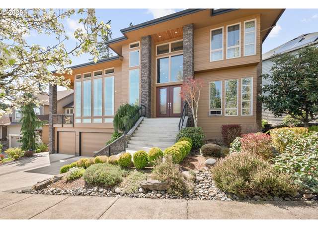 Property at 15724 SE Chelsea Morning Dr, Happy Valley, OR 97086, 4 beds, 4.5 baths