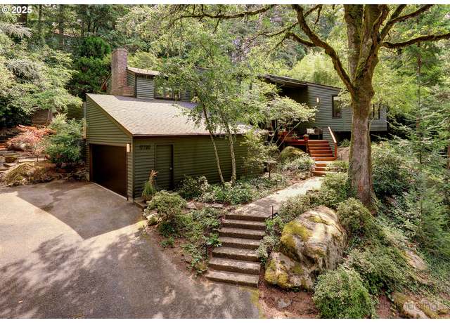 Property at 17720 Westview Dr, Lake Oswego, OR 97034, 5 beds, 3 baths