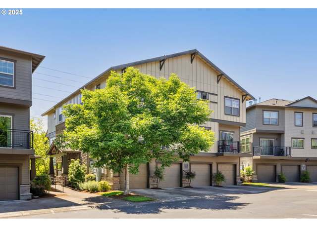 Property at 8844 NE Brentford Way, Hillsboro, OR 97006, 3 beds, 2.5 baths