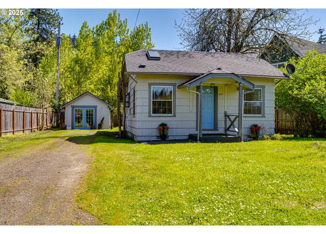 Property at 3621 E Amazon Dr, Eugene, OR 97405, 2 beds, 2 baths