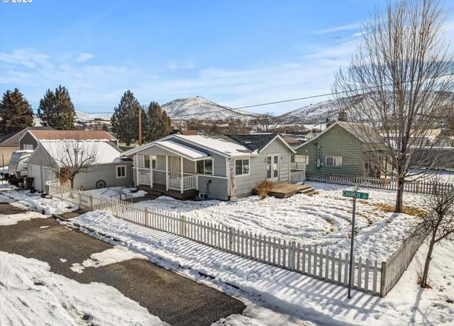 Property at 2190 Cherry St, Baker City, OR 97814, 3 beds, 2 baths