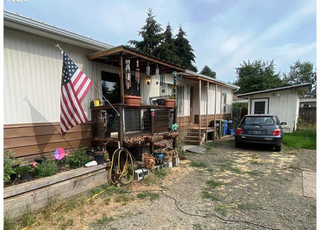 Property at 237 Waite St, Eugene, OR 97402, 3 beds, 2 baths