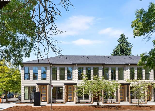 Property at 3005 NE Ainsworth St #2, Portland, OR 97211, 2 beds, 2.5 baths